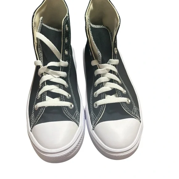 Converse Chuck Taylor All Star Move Black and White Platform High-Tops Size 8 - Picture 2 of 6